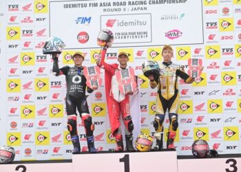 M. Kiandra Ramadhipa berhasil menapaki podium tertinggi