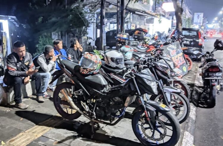 IMHK Gelar Kopi Santai Bersama Komunitas Motor Honda di Karawang