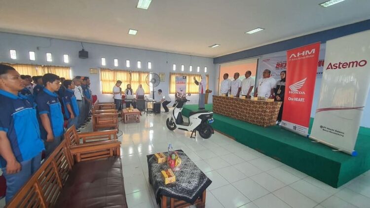 DAM Gelar Astra Honda Berbagi Ilmu Untuk Siswa SMK di Jawa Barat