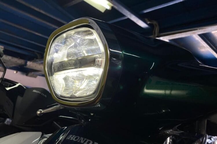 Etika Penggunaan Lampu Jauh untuk Keselamatan Berkendara