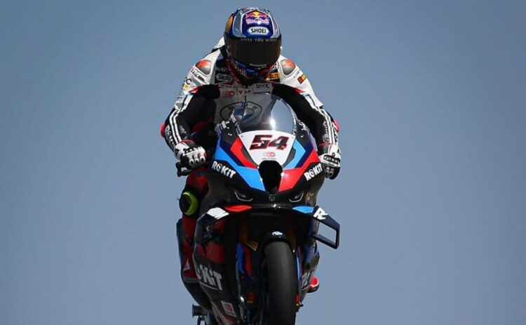 Toprak Razgatlioglu Hatrick di WSBK Seri Portugal