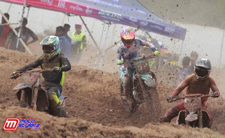 Indramayu Open Grasstrack, Mantab Bareng Stater & Penonton Membludak