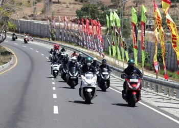 Pecinta Honda PCX160 Dari Berbagai Daerah Dukung Pebalap Indonesia di MotoGP Mandalika