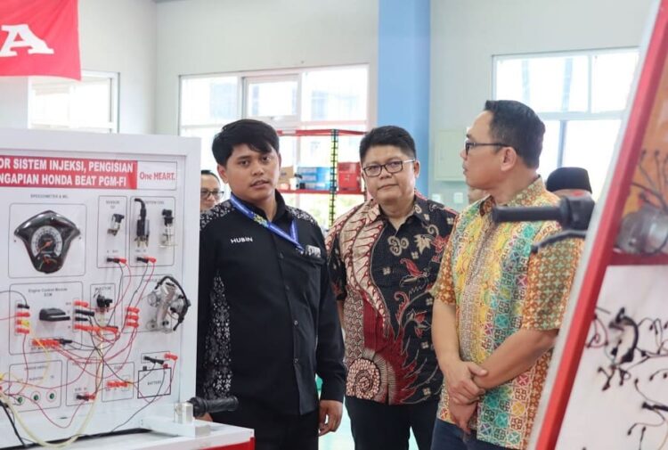 DAM Resmikan Tempat Uji Kompetensi di SMK Assalaam Bandung