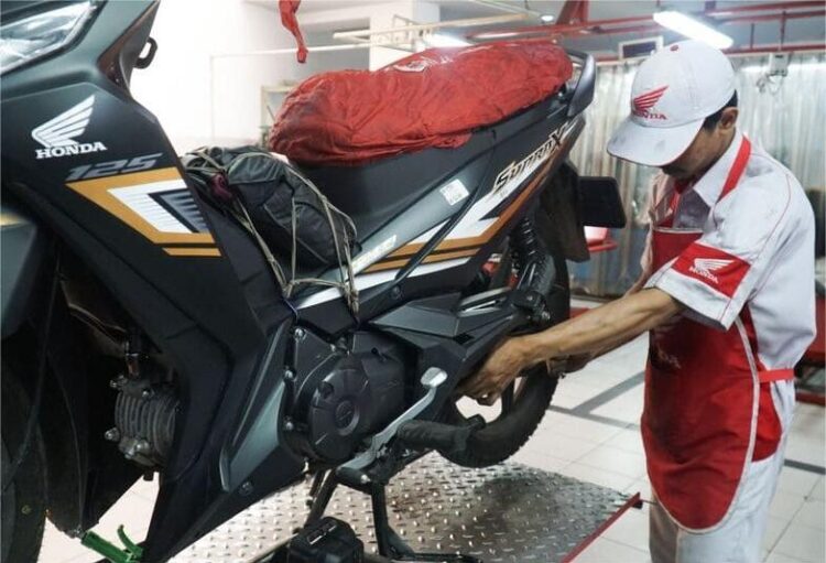 Merawat Rantai Sepeda Motor untuk Performa Maksimal dan Usia Pakai Lebih Lama