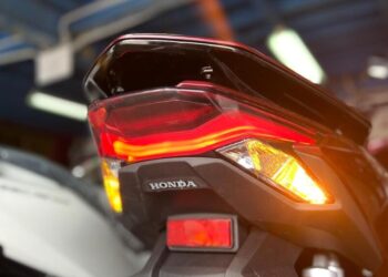 Pahami Fungsi Lampu Hazard di Sepeda Motor