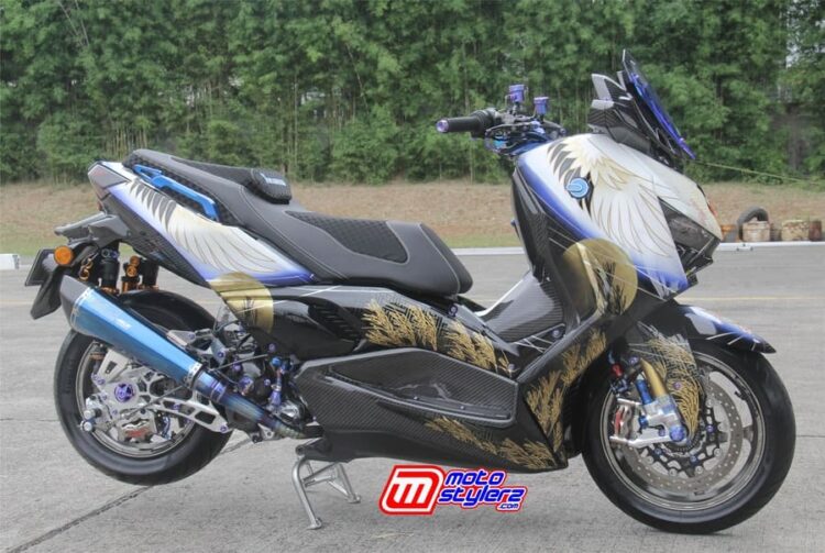 XMAX 2022 Tangsel: My Name Is Joy, Ganteng & Berwibawa