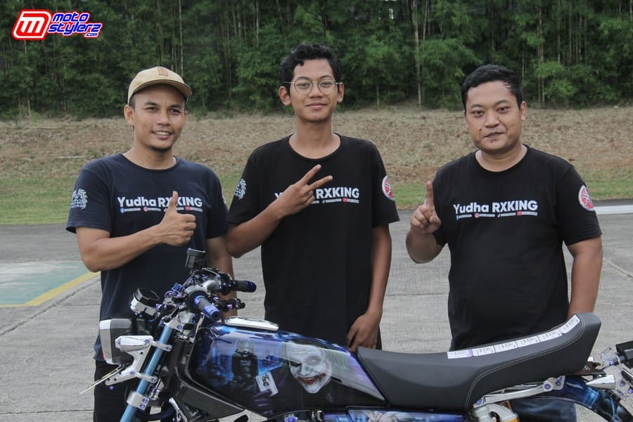 RX King 1997 (Bekasi): Menyala Bareng Airbrush Joker & Full Asesoris
