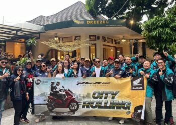 Komunitas Honda PCX Bandung Gelar Community Gathering di Gedung Sate