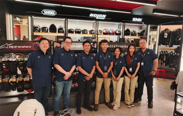 DeRide Menyapa Bandung, Komunitas R2 Wajib Merapat