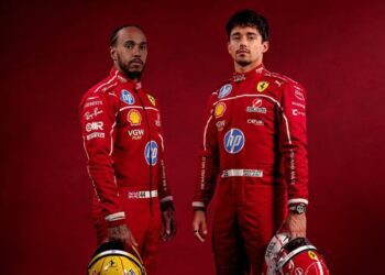 Hamilton & Leclerc Pamer Seragam Baru Ferarri