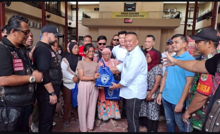 IMI Pusat Bareng IMI DKI & MBI Beri Bantuan Korban Kebakaran Kemayoran