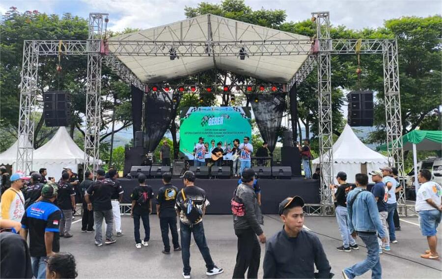 Car & Bike Meet Up Contest Sukseskan Gebyar Pajak Daerah Bersama IMI Kab Bandung