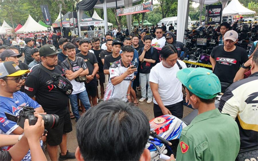 Indonesia King Fest 2025 Dipuncaki 280 Maskot Modif Contest & Perfom Adella